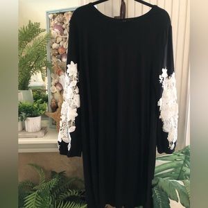 NWT Black Dress White Open Lace Sleeves Sz XL
